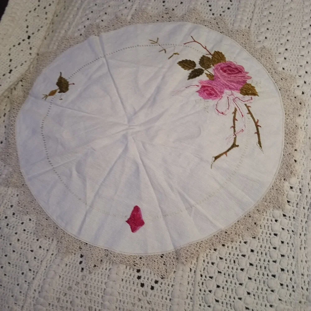 Vintage Dresser Scarf Table Runner‎ 27